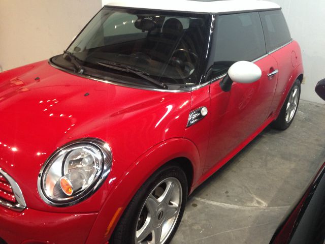 2010 Mini Cooper Base