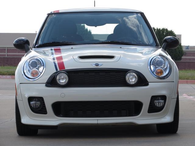 2010 Mini Cooper LX FWD Sedan