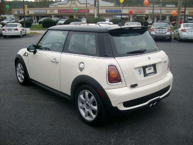 2010 Mini Cooper XR