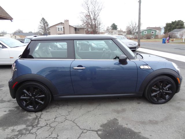 2011 Mini Cooper XR