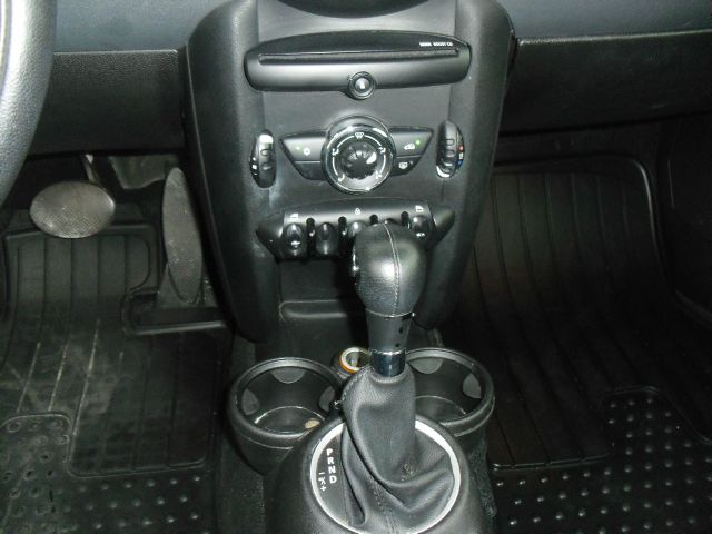 2011 Mini Cooper Base