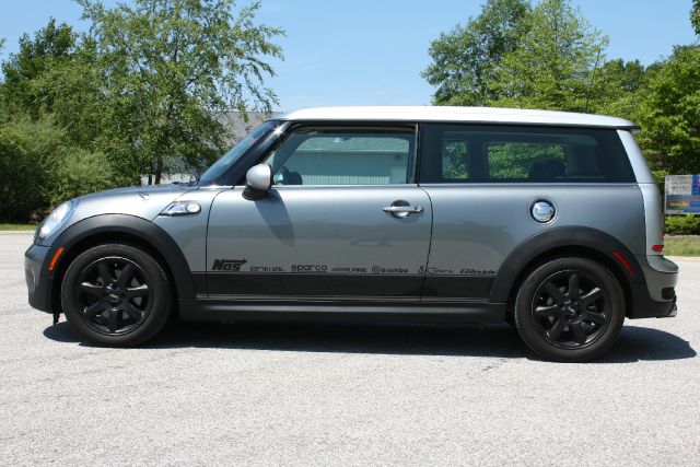 2008 Mini Cooper Clubman XR