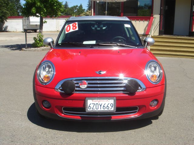 2008 Mini Cooper Clubman Base