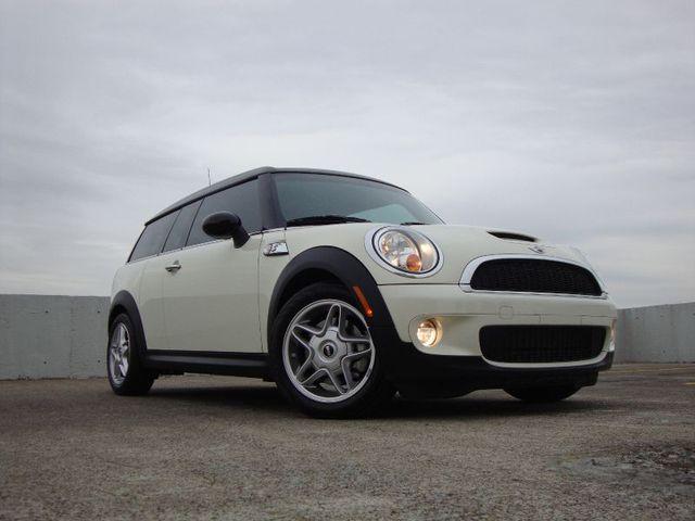 2008 Mini Cooper Clubman FWD SEL (cloth)