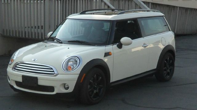 2009 Mini Cooper Clubman Unknown