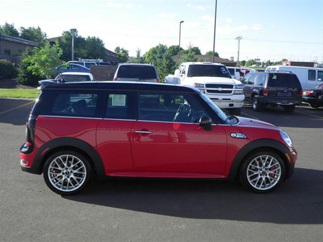 2009 Mini Cooper Clubman Base