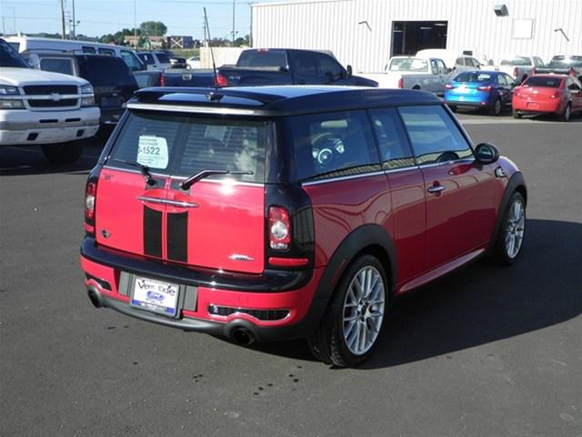 2009 Mini Cooper Clubman Base