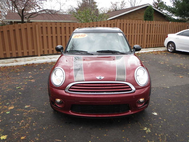 2010 Mini Cooper Clubman Base