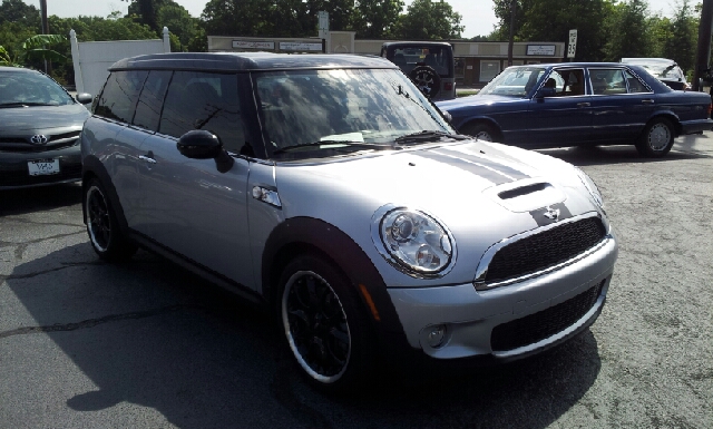 2010 Mini Cooper Clubman XR