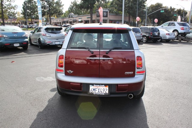 2010 Mini Cooper Clubman Base