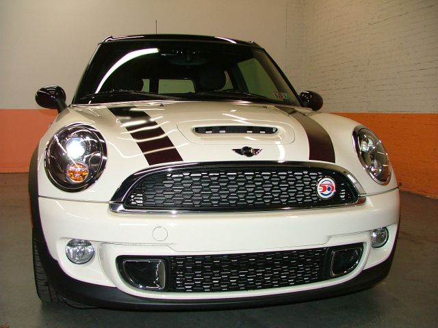 2012 Mini Cooper Clubman XR