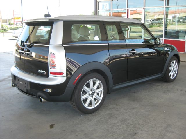 2012 Mini Cooper Clubman XR