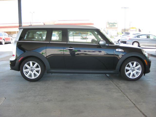 2012 Mini Cooper Clubman XR