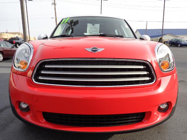 2011 Mini Cooper Countryman Base