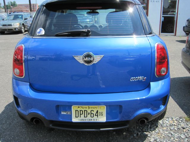 2012 Mini Cooper Countryman 2dr HB Auto PZEV