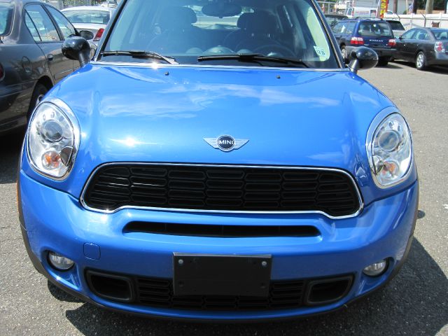 2012 Mini Cooper Countryman 2dr HB Auto PZEV