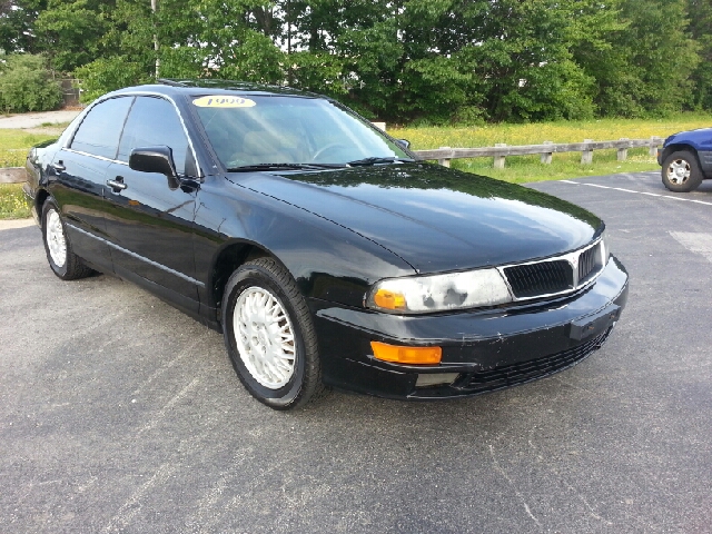 1999 Mitsubishi Diamante Base