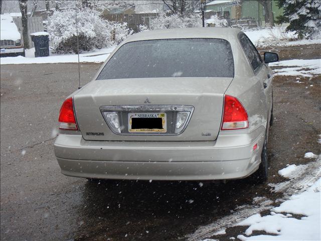 2002 Mitsubishi Diamante Unknown