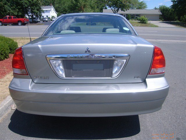 2002 Mitsubishi Diamante LW2