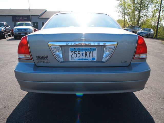 2002 Mitsubishi Diamante SE 2.0T Quattro 6-speed