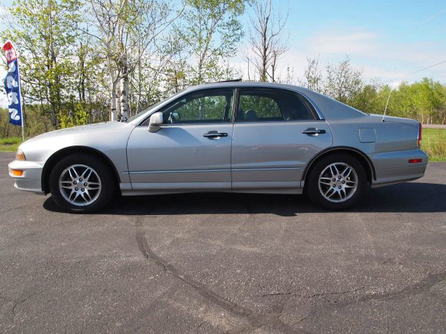 2002 Mitsubishi Diamante SE 2.0T Quattro 6-speed