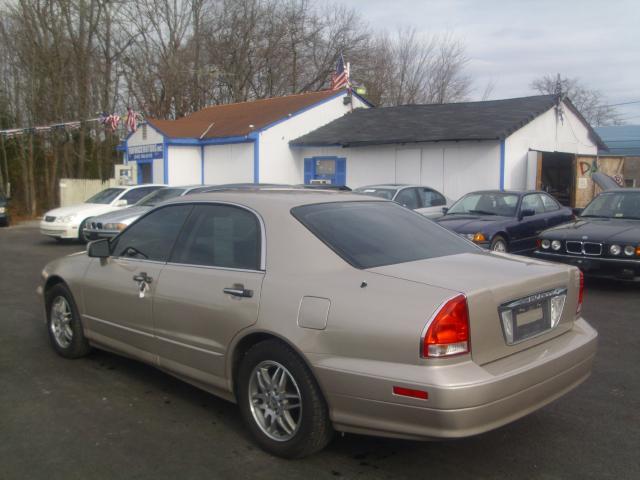 2003 Mitsubishi Diamante Touring W/nav.sys