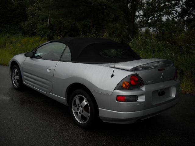 2003 Mitsubishi Eclipse 1500 Extended Cab LS Pickup 4D