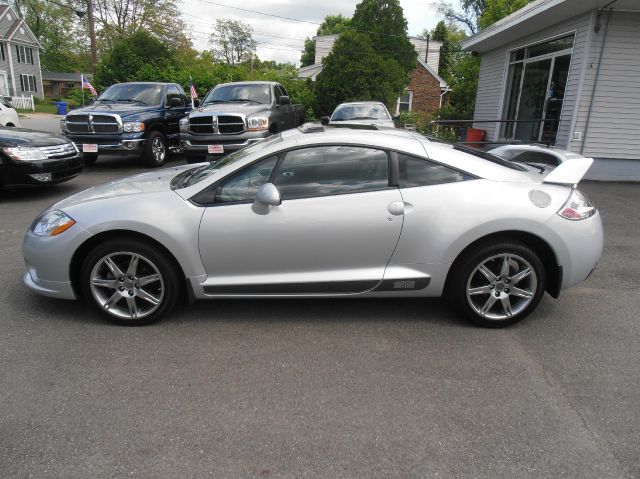 2008 Mitsubishi Eclipse Ext Cab 125.9 Inch WB 4WD 4x4