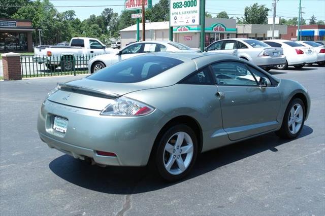 2008 Mitsubishi Eclipse XLS