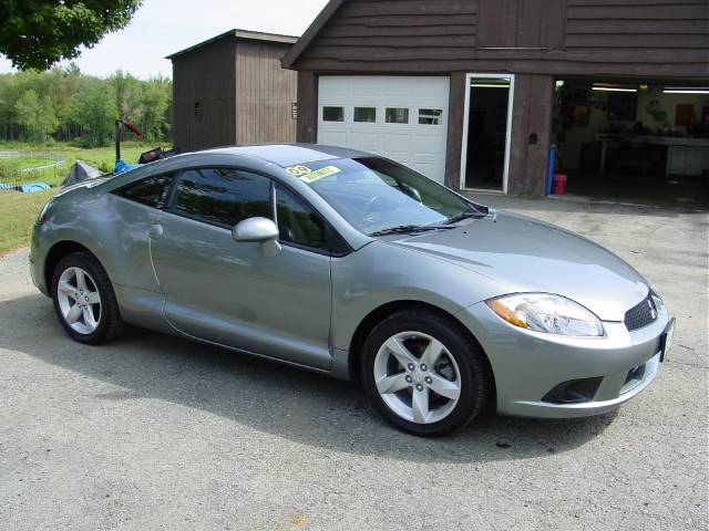 2009 Mitsubishi Eclipse XLS