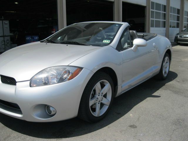 2007 Mitsubishi Eclipse Spyder Base LS LT 4WD