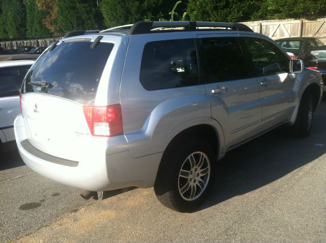 2004 Mitsubishi Endeavor 3.0 Avant Quattro