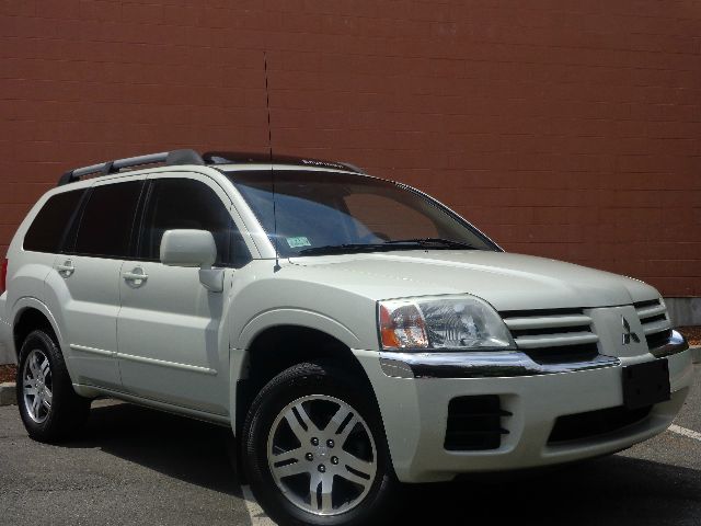 2004 Mitsubishi Endeavor LT EXT 15