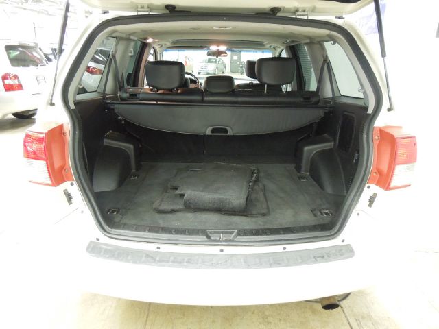 2004 Mitsubishi Endeavor Power LIFT GATE