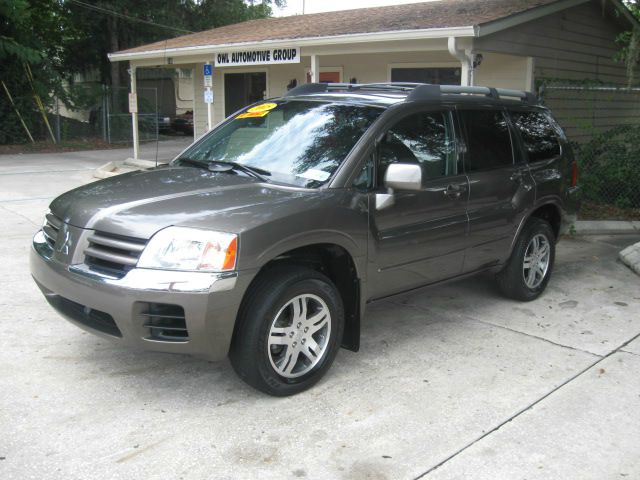 2005 Mitsubishi Endeavor 4DR 4WD BASE AT