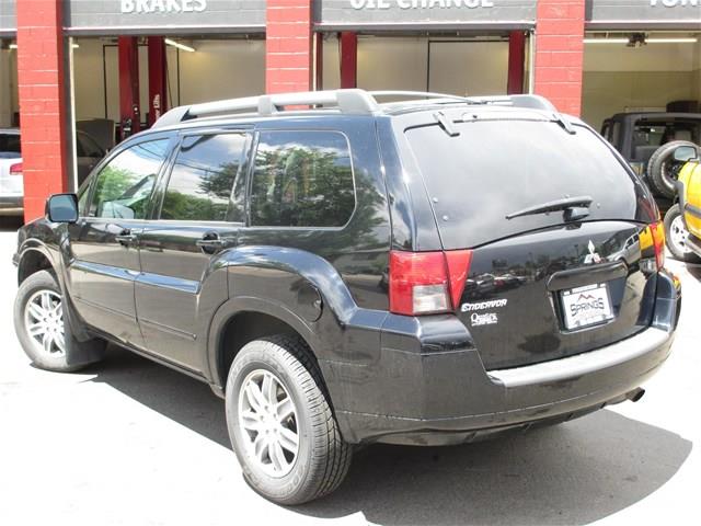 2006 Mitsubishi Endeavor SLT 25