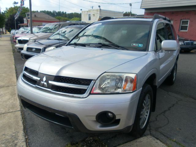 2006 Mitsubishi Endeavor 3.0 Avant Quattro