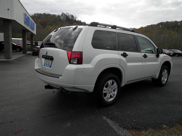 2008 Mitsubishi Endeavor Touring W/nav.sys