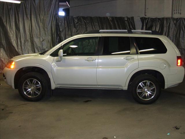 2008 Mitsubishi Endeavor SE