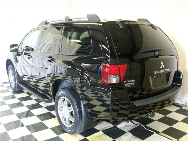 2008 Mitsubishi Endeavor SE