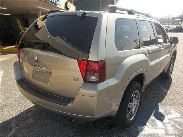 2008 Mitsubishi Endeavor 4dr Sdn I4 Auto GLS Sedan