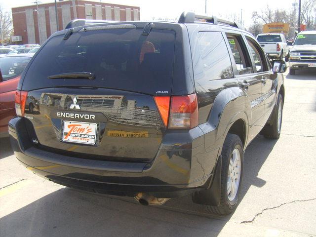 2008 Mitsubishi Endeavor Unknown