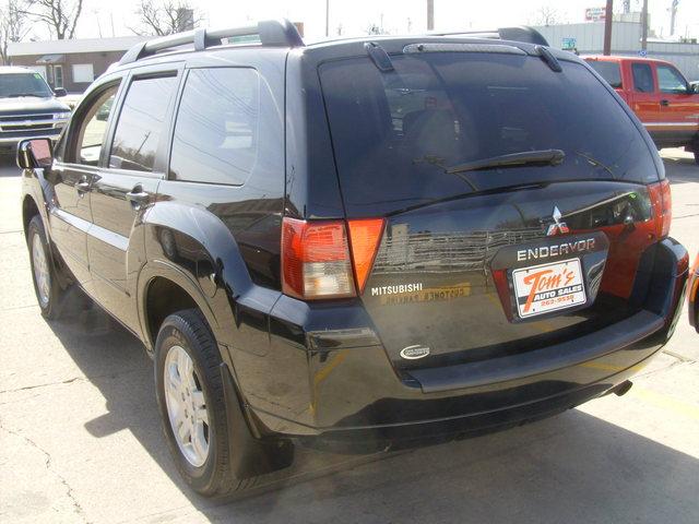 2008 Mitsubishi Endeavor Unknown