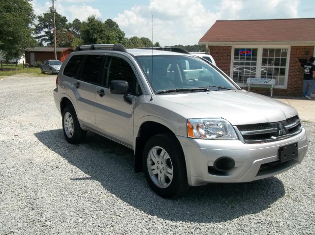 2008 Mitsubishi Endeavor 3.0cl W/leath