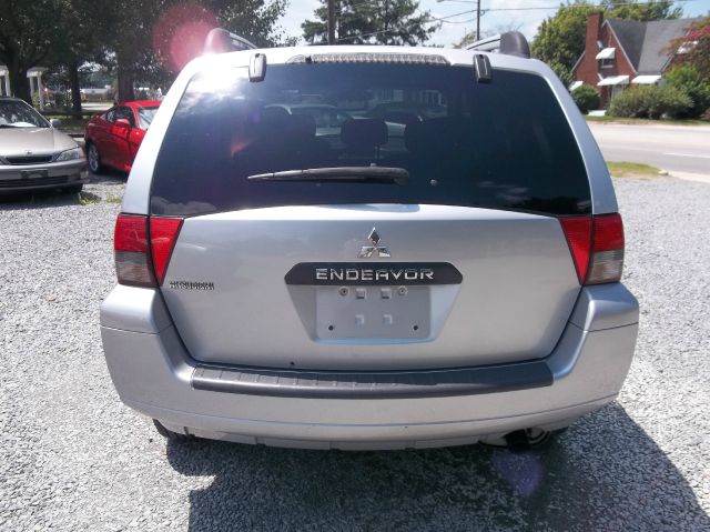 2008 Mitsubishi Endeavor 3.0cl W/leath