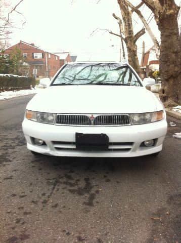 1999 Mitsubishi Galant LW2