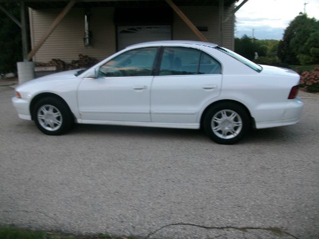 2000 Mitsubishi Galant LW2