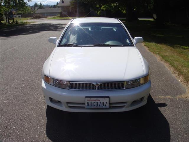 2000 Mitsubishi Galant LW2