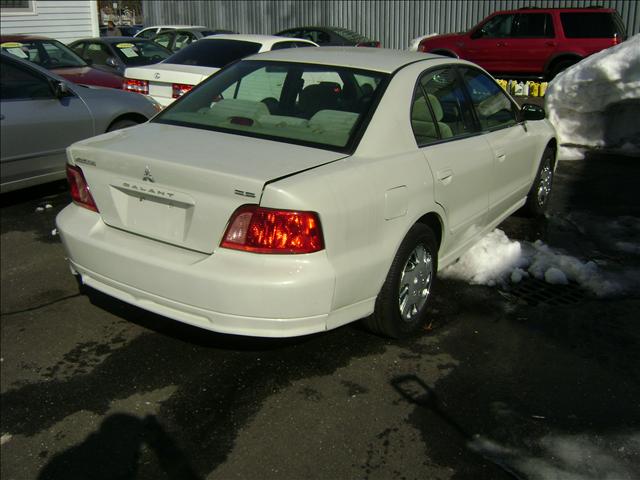 2002 Mitsubishi Galant LW2