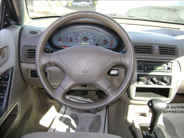 2002 Mitsubishi Galant LW2